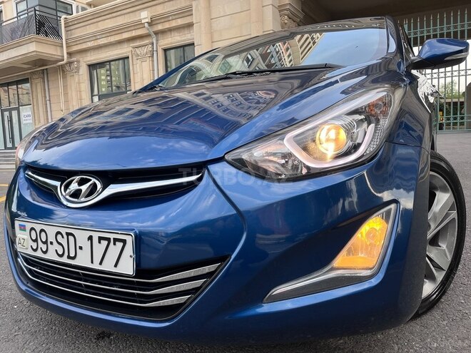 Hyundai Elantra