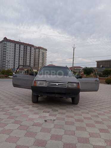 LADA (VAZ) 2108