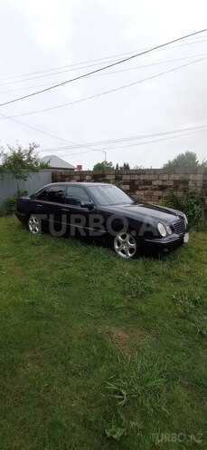 Mercedes E 320 2000, 368,000 km - 3.2 л - Lənkəran