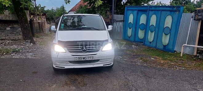 Mercedes Vito 111