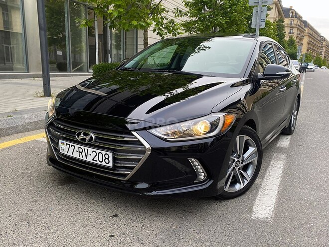 Hyundai Elantra