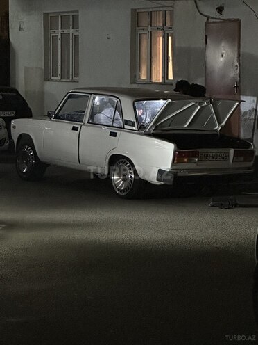 LADA (VAZ) 2107