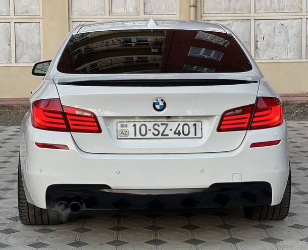 BMW 528