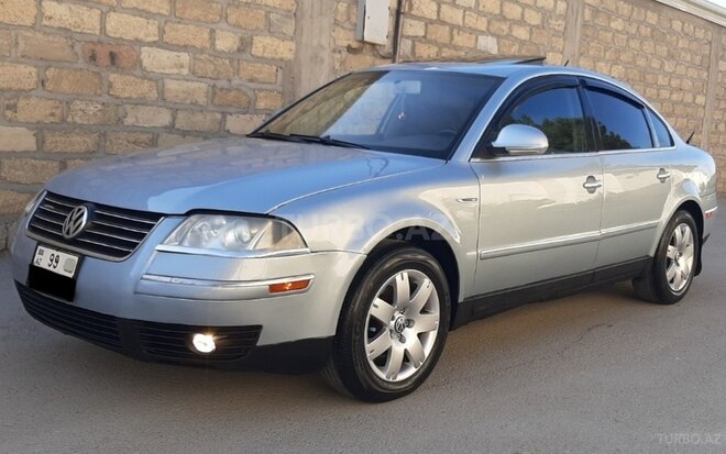 Volkswagen Passat 2004, 335,000 km - 1.8 l - Bakı