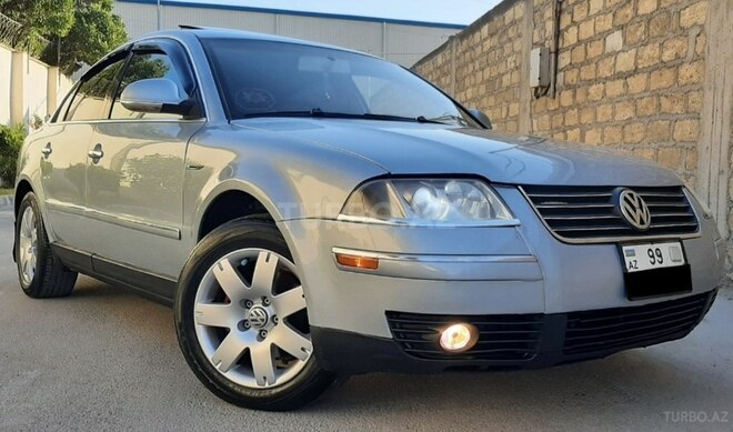 Volkswagen Passat 2004, 335,000 km - 1.8 l - Bakı