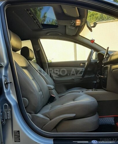 Volkswagen Passat 2004, 335,000 km - 1.8 l - Bakı