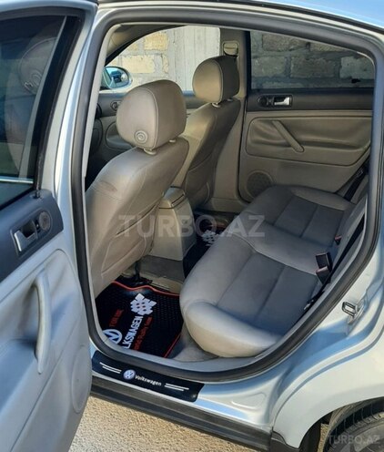 Volkswagen Passat 2004, 335,000 km - 1.8 l - Bakı