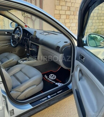 Volkswagen Passat 2004, 335,000 km - 1.8 l - Bakı