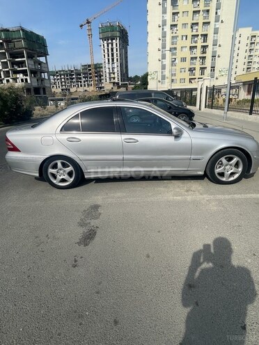 Mercedes C 200 2001, 433,000 km - 2.0 l - Bakı