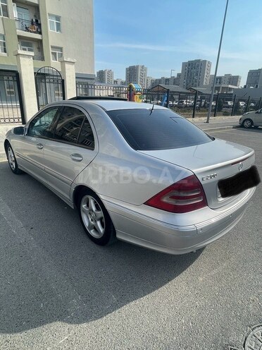 Mercedes C 200 2001, 433,000 km - 2.0 l - Bakı