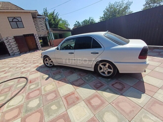 Mercedes C 230 1998, 395,410 km - 2.3 l - Astara