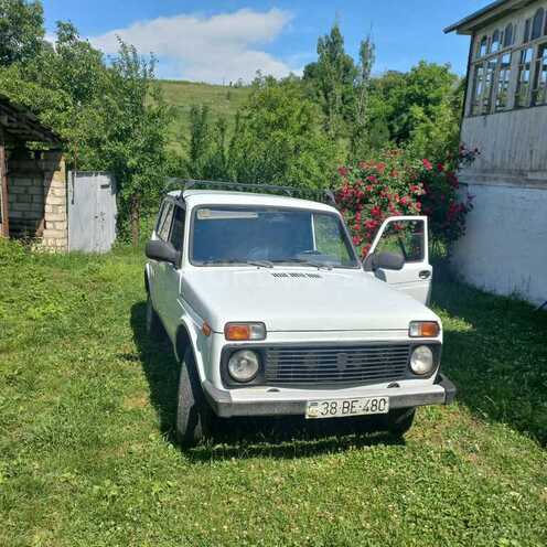 LADA (VAZ) Niva