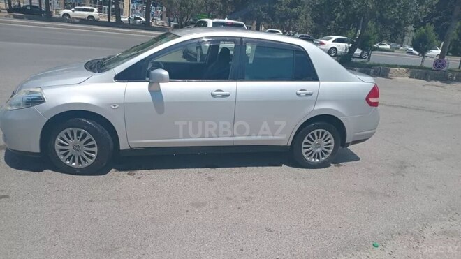 Nissan Tiida 2012, 180,000 km - 1.5 l - Bakı