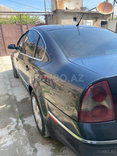 Volkswagen Passat 2004, 258,541 km - 1.8 l - Sumqayıt