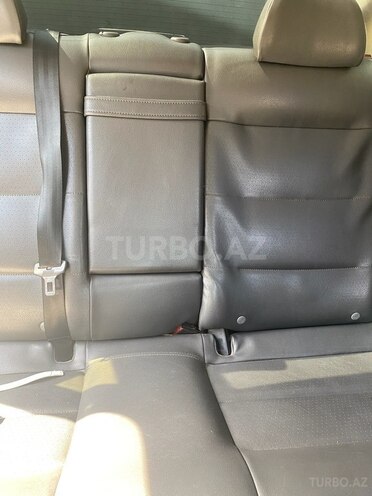 Volkswagen Passat 2004, 258,541 km - 1.8 l - Sumqayıt