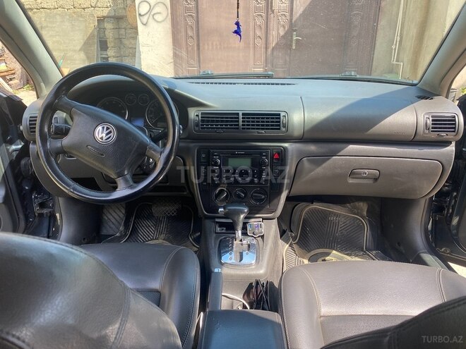 Volkswagen Passat 2004, 258,541 km - 1.8 l - Sumqayıt