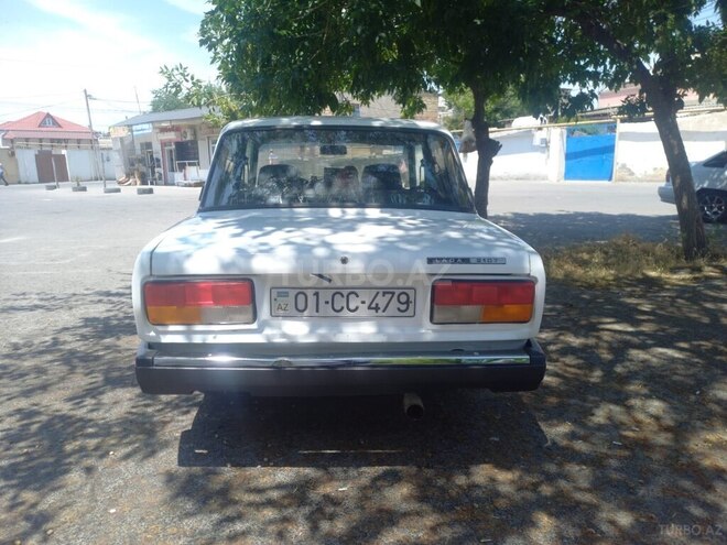 LADA (VAZ) 2107