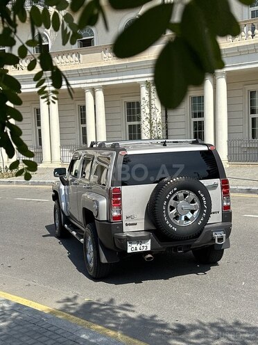 Hummer H3