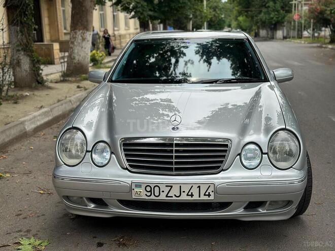 Mercedes E 240