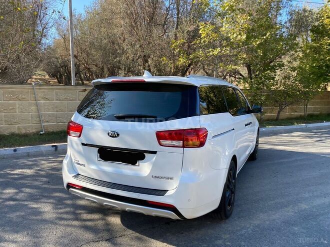 Kia Carnival 2017, 86,000 km - 2.2 л - Bakı