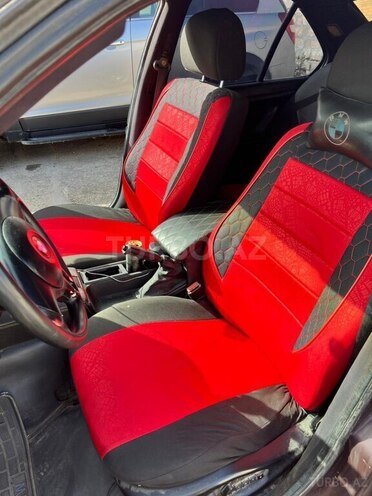 BMW 320 1993, 300,000 km - 2.0 l - Sumqayıt