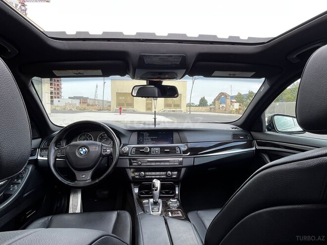 BMW 528 2003, 240,000 km - 2.0 l - Bakı