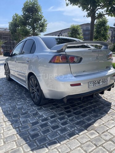 Mitsubishi Lancer