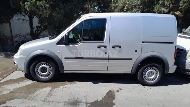 Ford Tourneo Connect 2012, 370,000 km - 1.8 л - Bakı