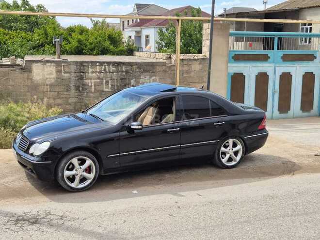 Mercedes C 240