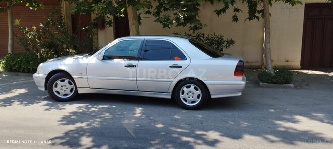 Mercedes C 220 d 1999, 630,000 km - 2.2 l - Bakı