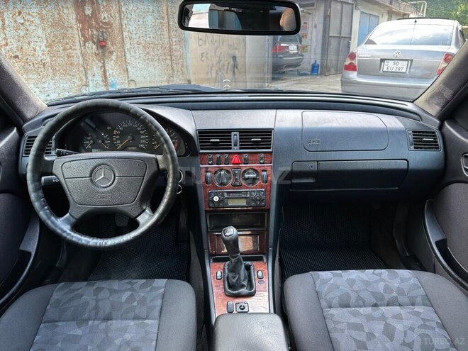 Mercedes C 180 1999, 232,000 km - 1.8 l - Sumqayıt
