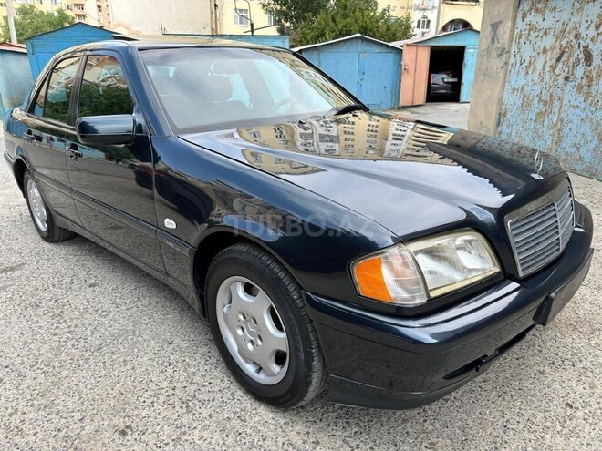 Mercedes C 180 1999, 232,000 km - 1.8 l - Sumqayıt