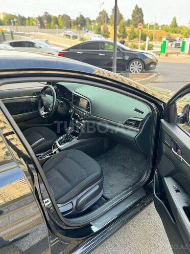 Hyundai Elantra 2019, 130,569 km - 1.4 l - Bakı