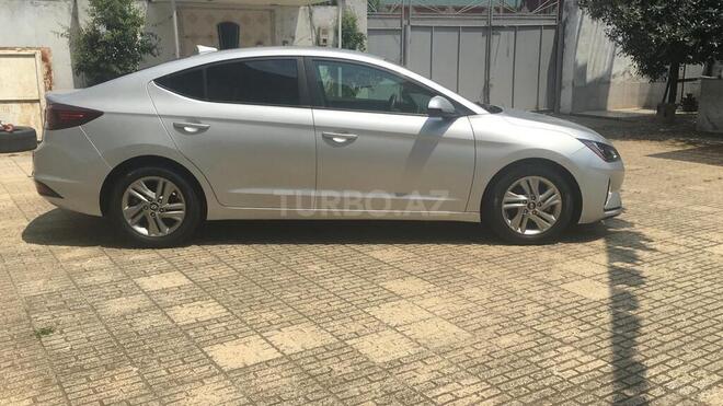 Hyundai Elantra 2018, 160,000 km - 2.0 l - Bakı