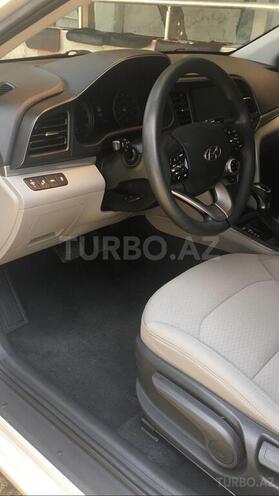 Hyundai Elantra 2018, 160,000 km - 2.0 l - Bakı