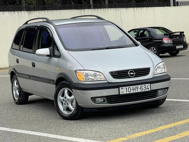 Opel Zafira