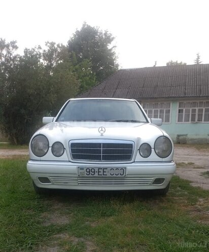 Mercedes E 220 d