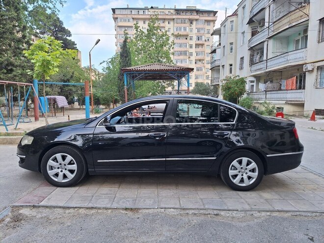 Volkswagen Passat 2005, 256,500 km - 2.0 l - Bakı