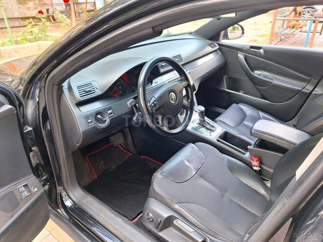Volkswagen Passat 2005, 256,500 km - 2.0 l - Bakı