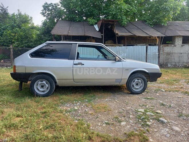 LADA (VAZ) 2108