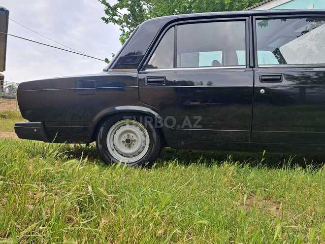 LADA (VAZ) 2107