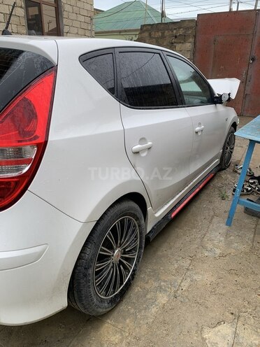 Hyundai i30 2011, 147,000 km - 1.4 l - Bakı