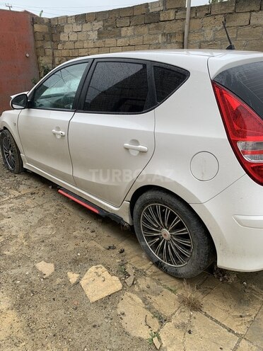 Hyundai i30 2011, 147,000 km - 1.4 l - Bakı