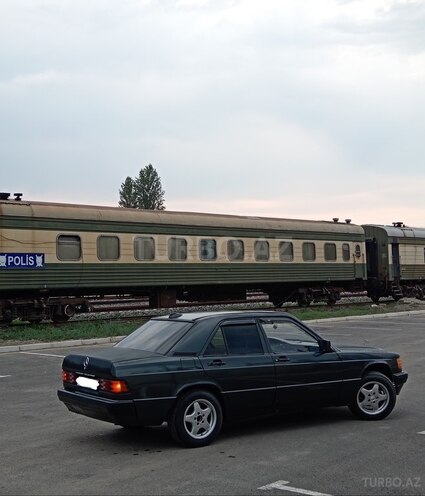 Mercedes 190 1993, 278,589 km - 2.0 l - Bərdə