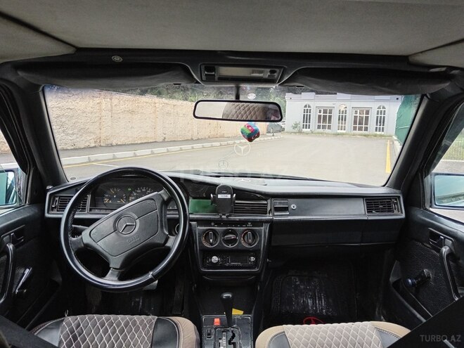 Mercedes 190 1993, 278,589 km - 2.0 l - Bərdə