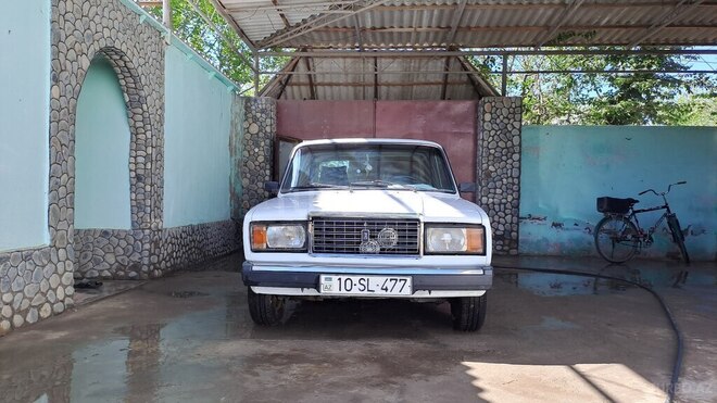 LADA (VAZ) 2107 2006, 22,180 km - 1.6 l - Şirvan