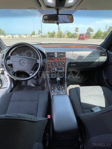 Mercedes C 180 1997, 397,205 km - 1.8 л - Sumqayıt