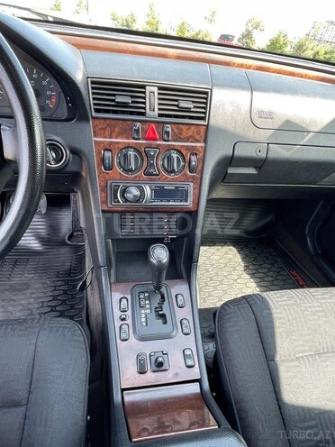 Mercedes C 180 1997, 397,205 km - 1.8 л - Sumqayıt