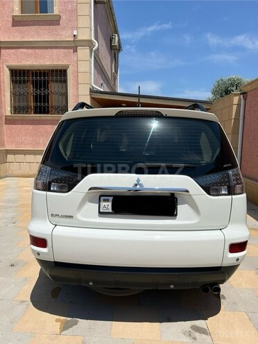 Mitsubishi Outlander 2011, 240,000 km - 3.0 l - Bakı