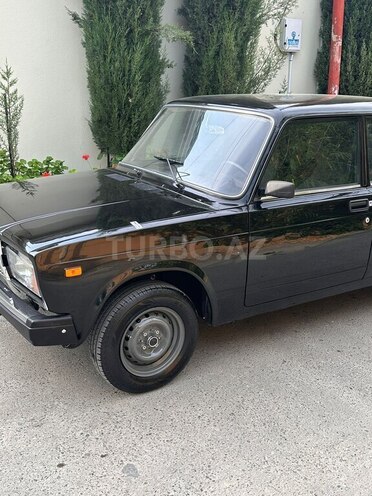 LADA (VAZ) 2107